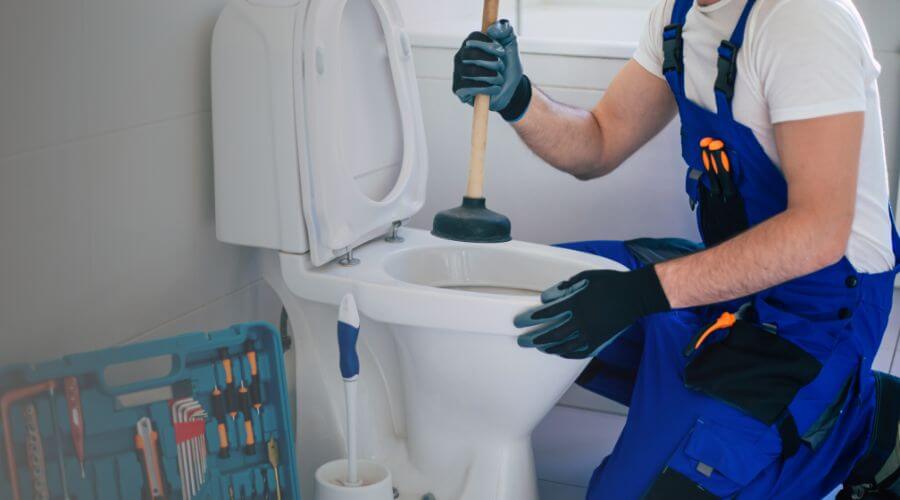 Expert burst pipe repair services in Keeling, VA